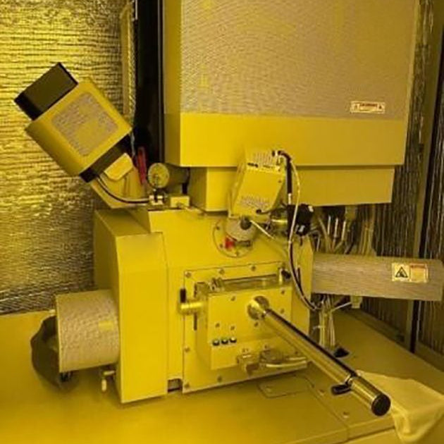 Thermo Fisher Scientific / FEI Helios NanoLab 660 Dual Beam System