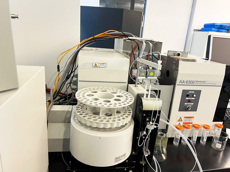 Shimadzu AA 6300 Atomic Absorption Spectrophotometer