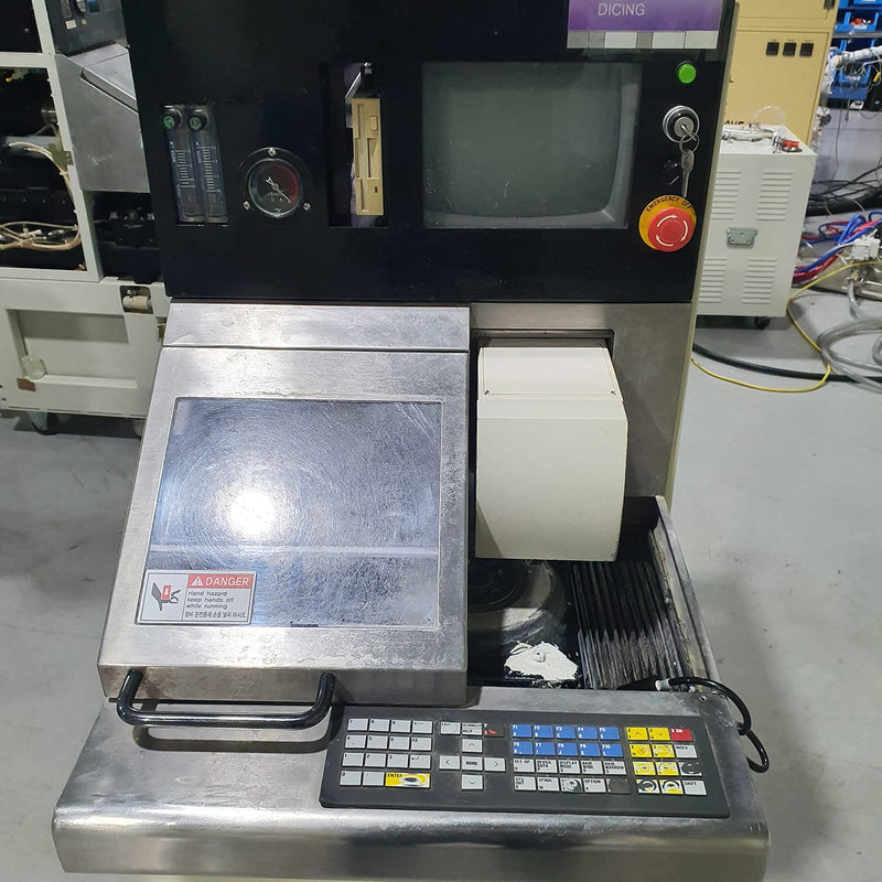 Disco DAD 320 Automatic Dicing Saw