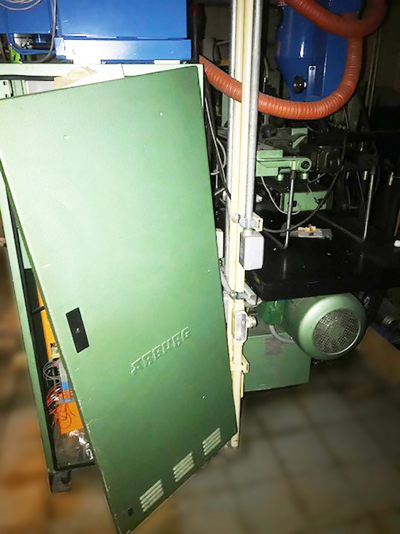 Arburg Allrounder Injection Molding Machine