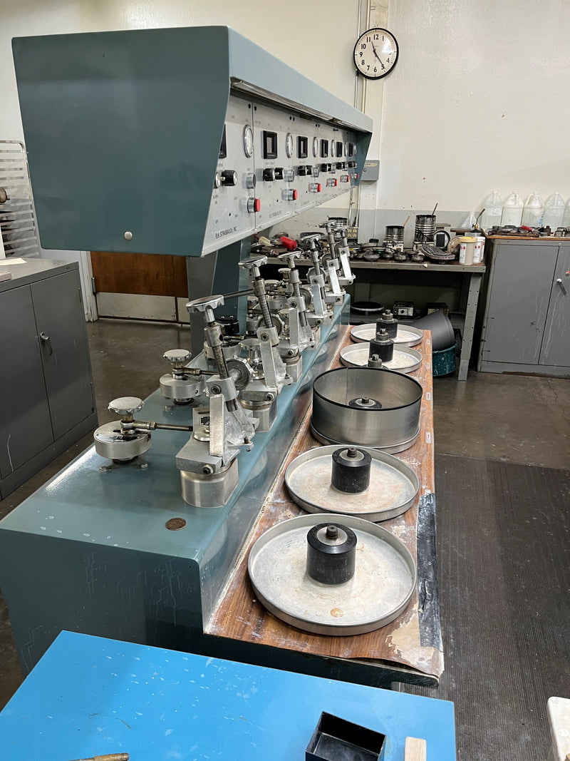 Strasbaugh 6 DE DC 6 Polisher