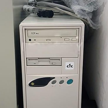 Lam / SEZ MCM 203 Single Wafer Wet Chemical Spin Processor