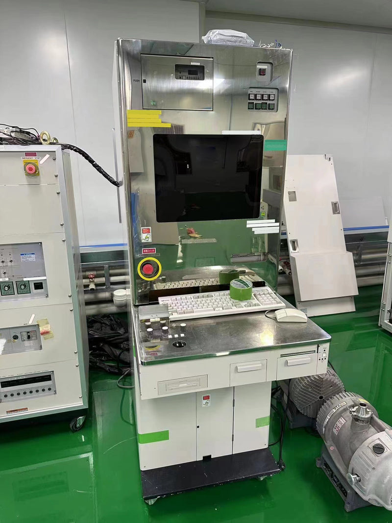 Hitachi 8840 CD-SEM (Critical Dimension Scanning Electron Microscope)