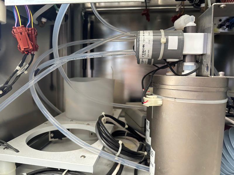 SVG 8826 / 36 Track Photoresist Coater and Developer