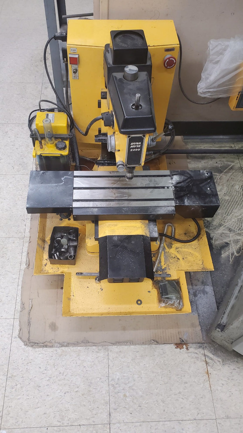 Dyna Myte 2400 Milling / Drilling Machine