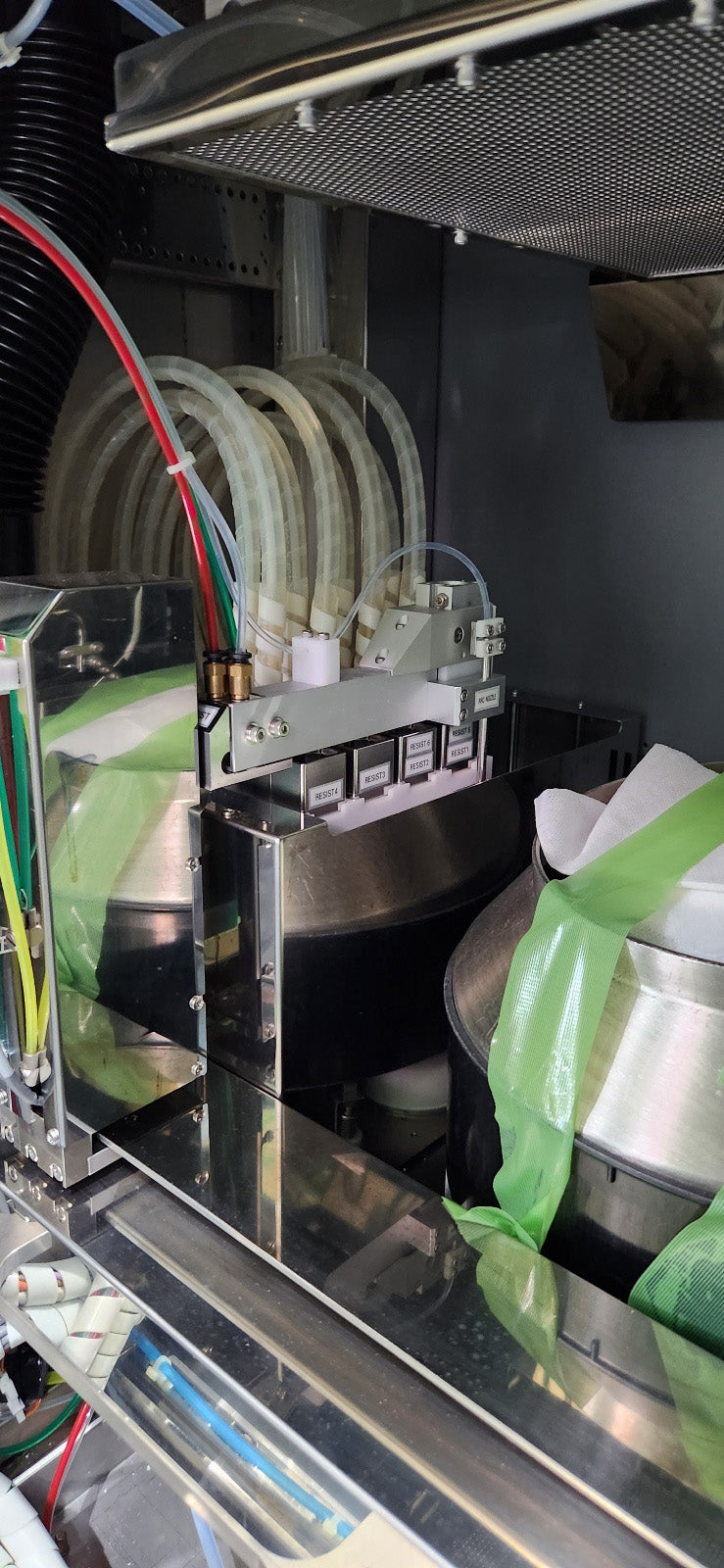 Tel Clean Track Act 8 Coater / Developer