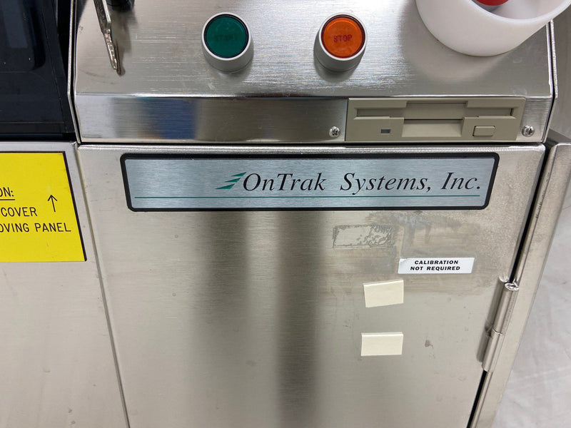 Ontrak DSS 200 Post CMP Scrubber (Chemical Mechanical Polisher)