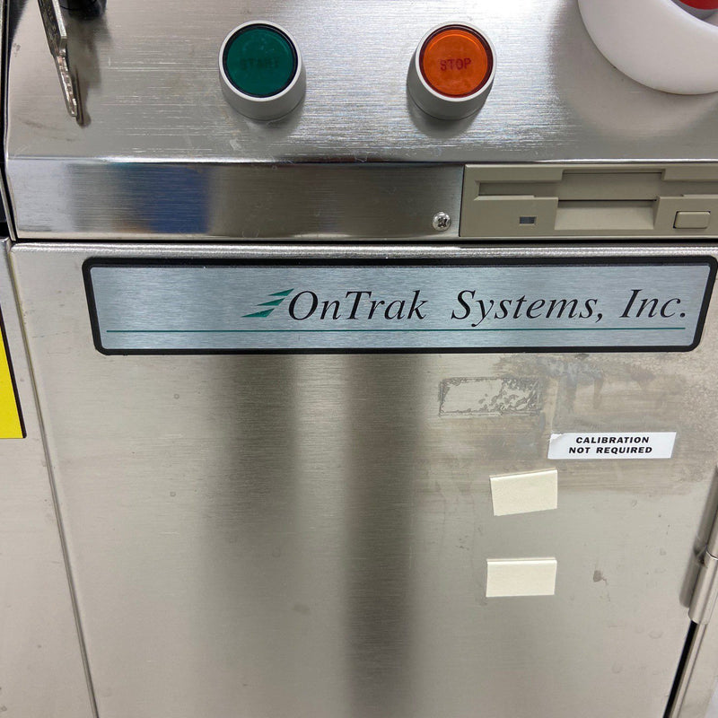 Ontrak DSS 200 Post CMP Scrubber (Chemical Mechanical Polisher)