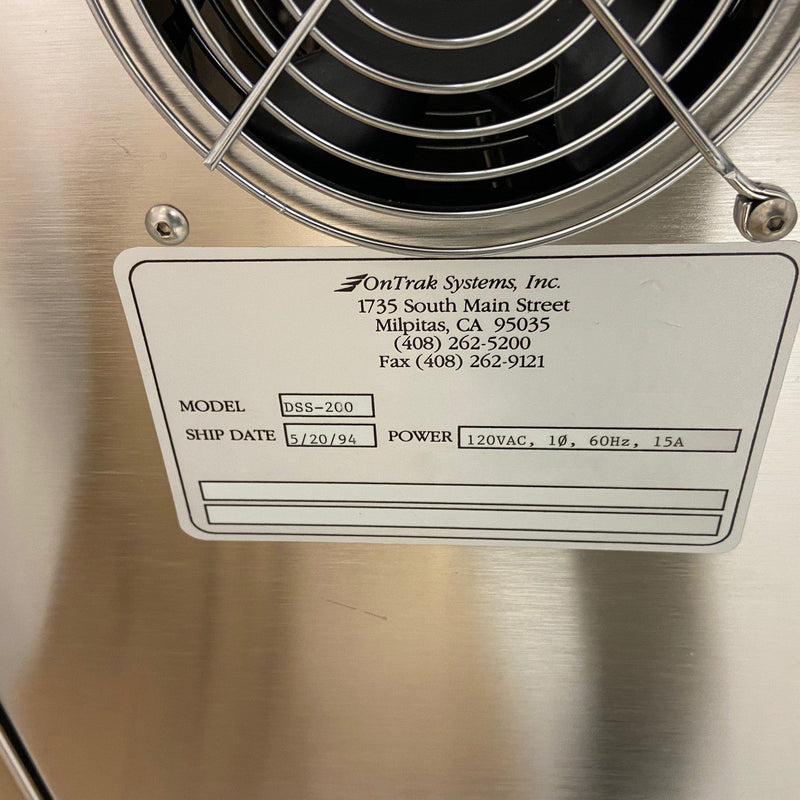 Ontrak DSS 200 Post CMP Scrubber (Chemical Mechanical Polisher)