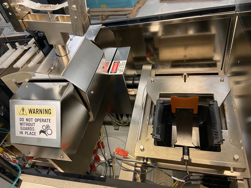 Ontrak DSS 200 Post CMP Scrubber (Chemical Mechanical Polisher)