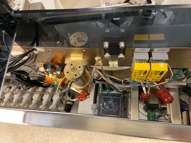 Ontrak DSS 200 Post CMP Scrubber (Chemical Mechanical Polisher)