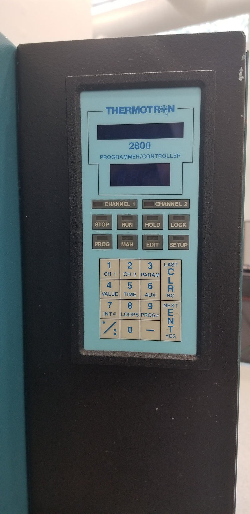 Thermotron S 8 C Temperature Chamber