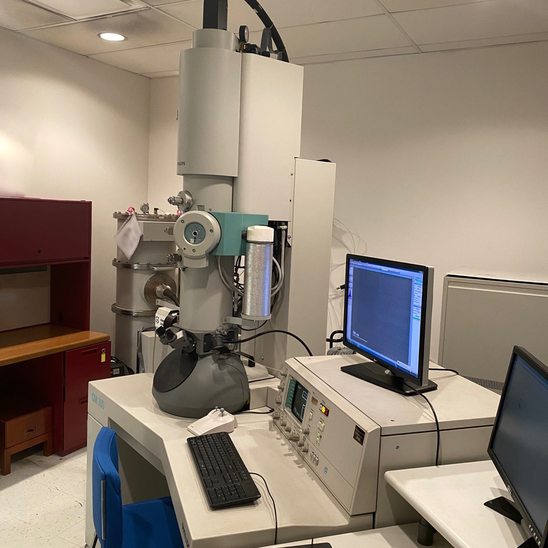Thermo Fisher Scientific / FEI CM 200 TEM (Transmission Electron Microscope)