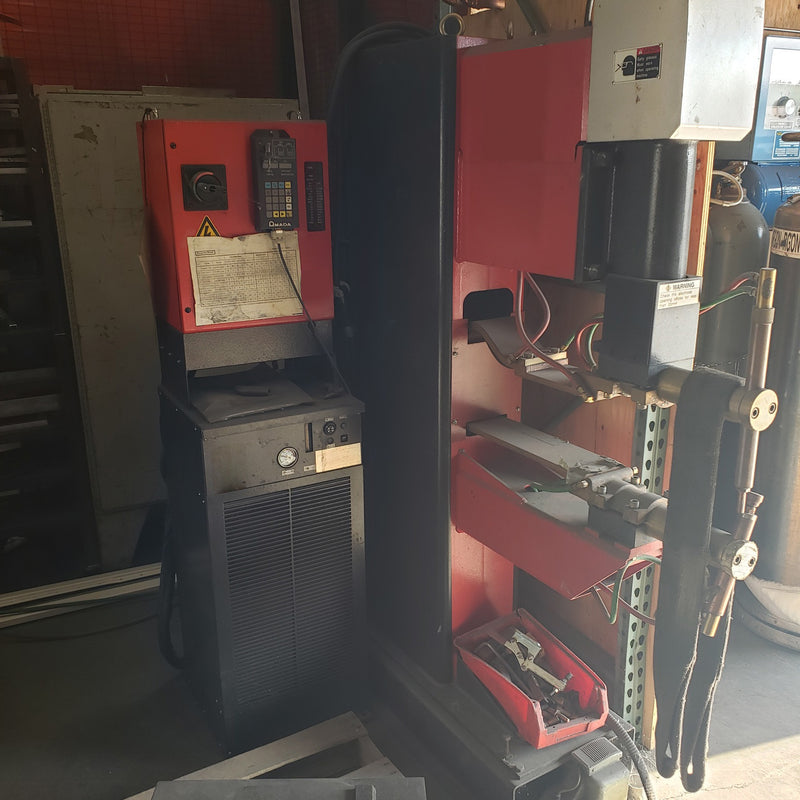 Amada ID 40 IVST Spot Welder