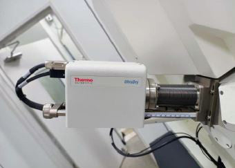Zeiss Merlin Compact FE-SEM (Field Emission Scanning Electron Microscope)