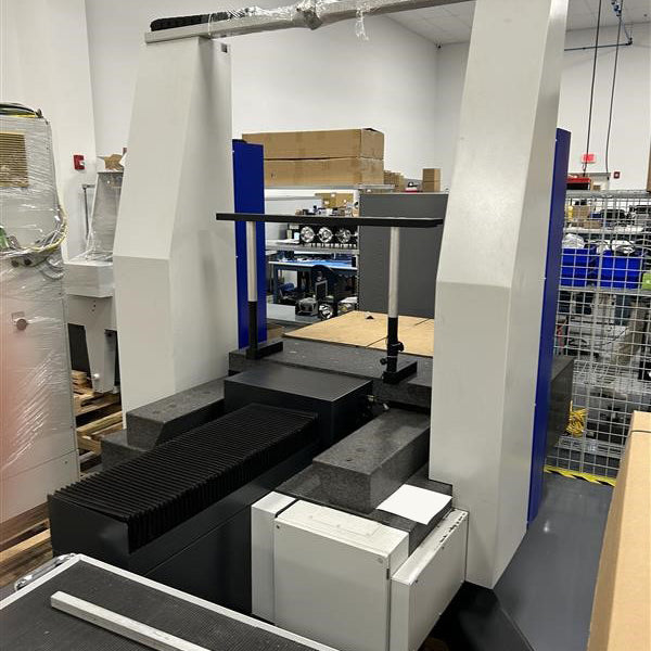 Leitz PMM 12106 Precision Coordinate Measuring Machine