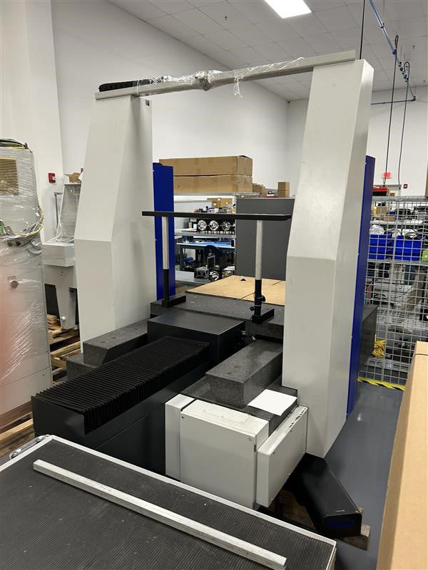 Leitz PMM 12106 Precision Coordinate Measuring Machine