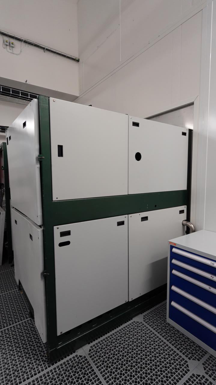 Oerlikon Balzers LLS 802 PVD (Physical Vapor Deposition)