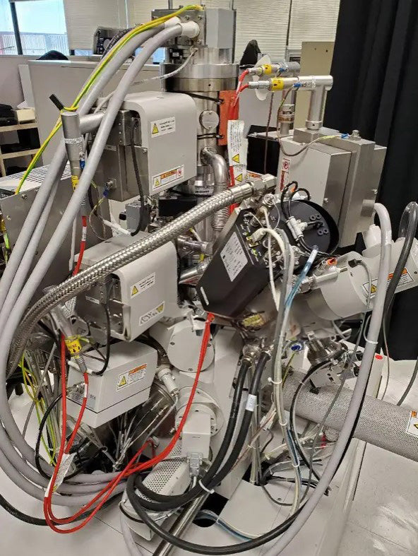 Thermo Fisher Scientific / FEI NanoLab 450 F 1 FIB-SEM (Focused Ion Beam - Scanning Electron Microscope)