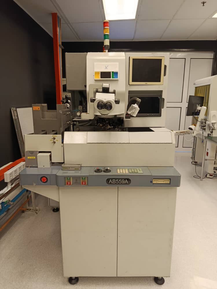 ASM AB 559 A IL 08 Wedge Wire Bonder