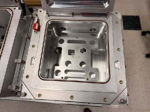 Kurt J Lesker Ultra High Vacuum Induction Annealer
