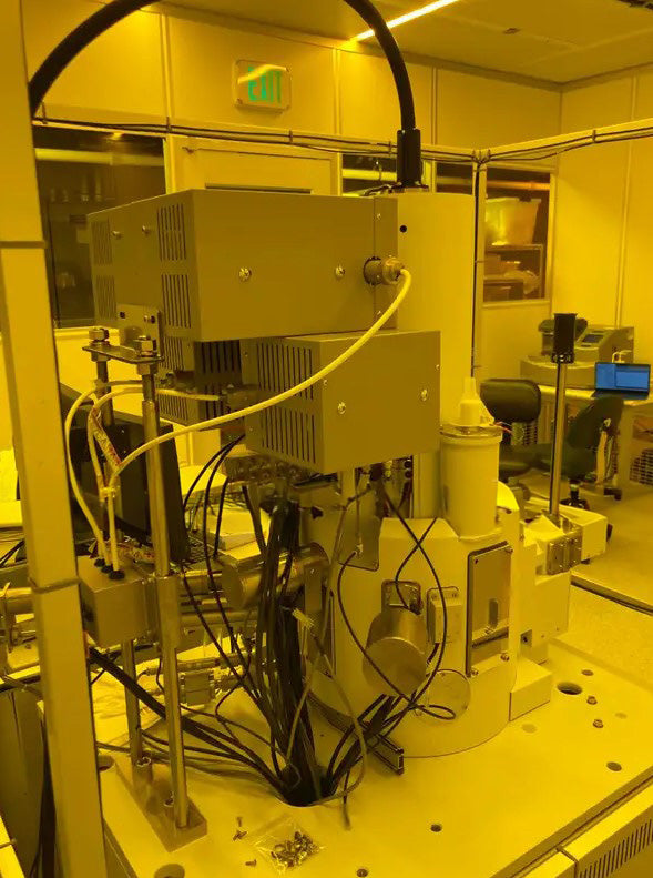 Jeol JSM 7400 F FE-SEM (Field Emission Scanning Electron Microscope)