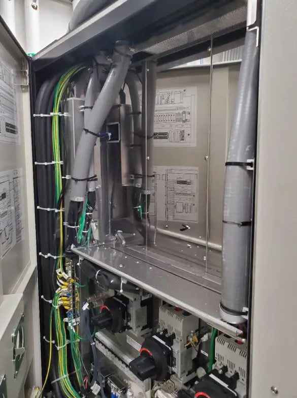 Advantest B 6700 L Memory Burn-In Test System