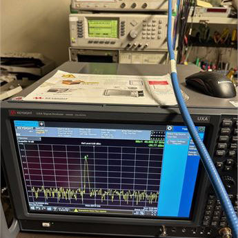 Keysight N 9040 B Signal Analyzer