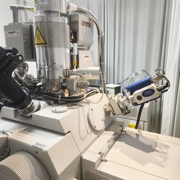 Thermo Fisher Scientific / FEI Strata 400 S FIB (Focused Ion Beam)