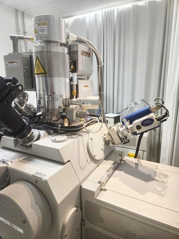 Thermo Fisher Scientific / FEI Strata 400 S FIB (Focused Ion Beam)