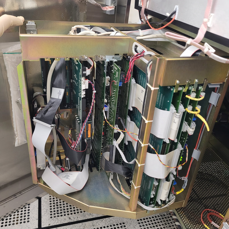 KLA Surfscan 6200 Particle Defect System