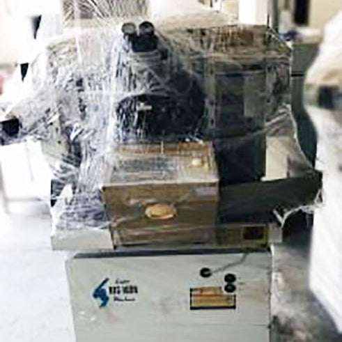 Shinkawa UTC 1000 Super Wire Bonder