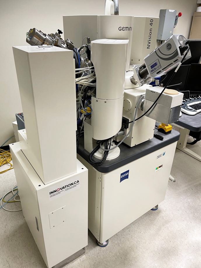 Zeiss NVision 40 FIB-SEM (Focused Ion Beam - Scanning Electron Microscope)