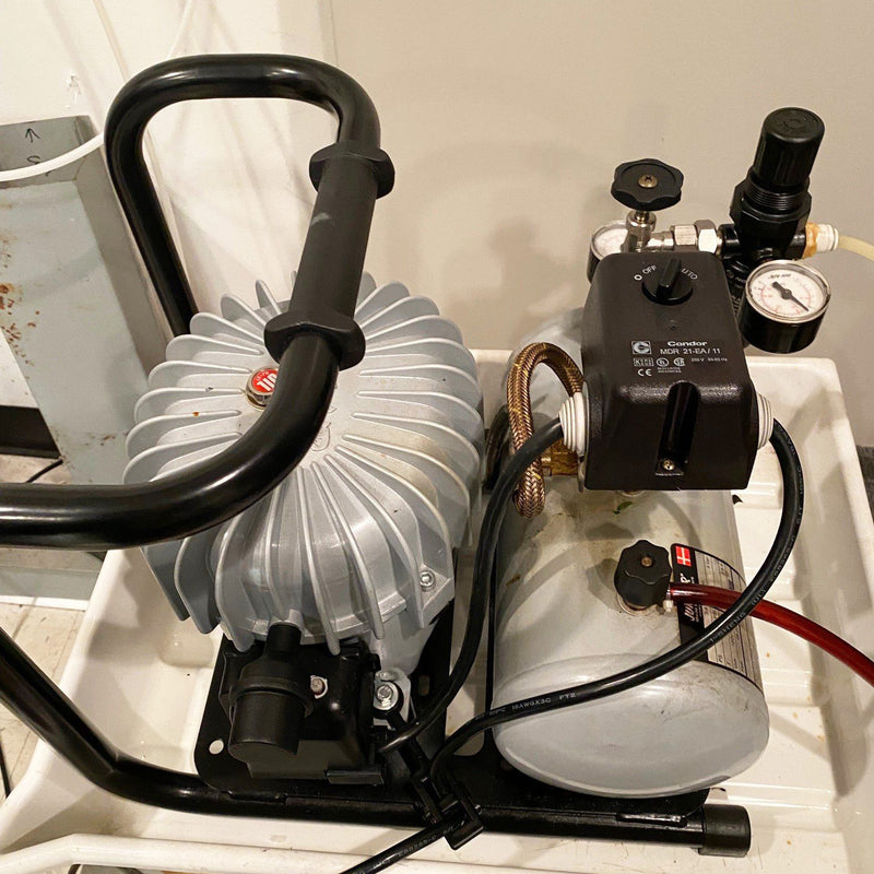 Thermo Fisher Scientific / FEI CM 200 TEM (Transmission Electron Microscope)