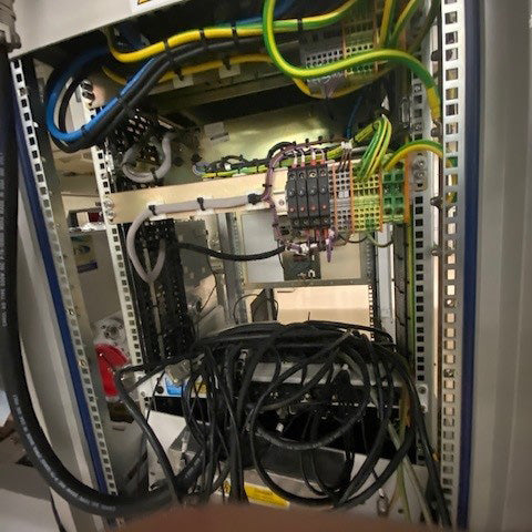 STS Multiplex ICP-DRIE (Inductively Coupled Plasma – Deep Reactive Ion Etcher)