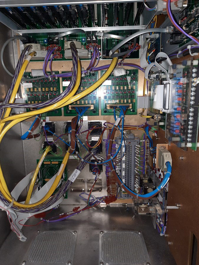 Ontrak DSS 200 Post CMP Scrubber (Chemical Mechanical Polisher)