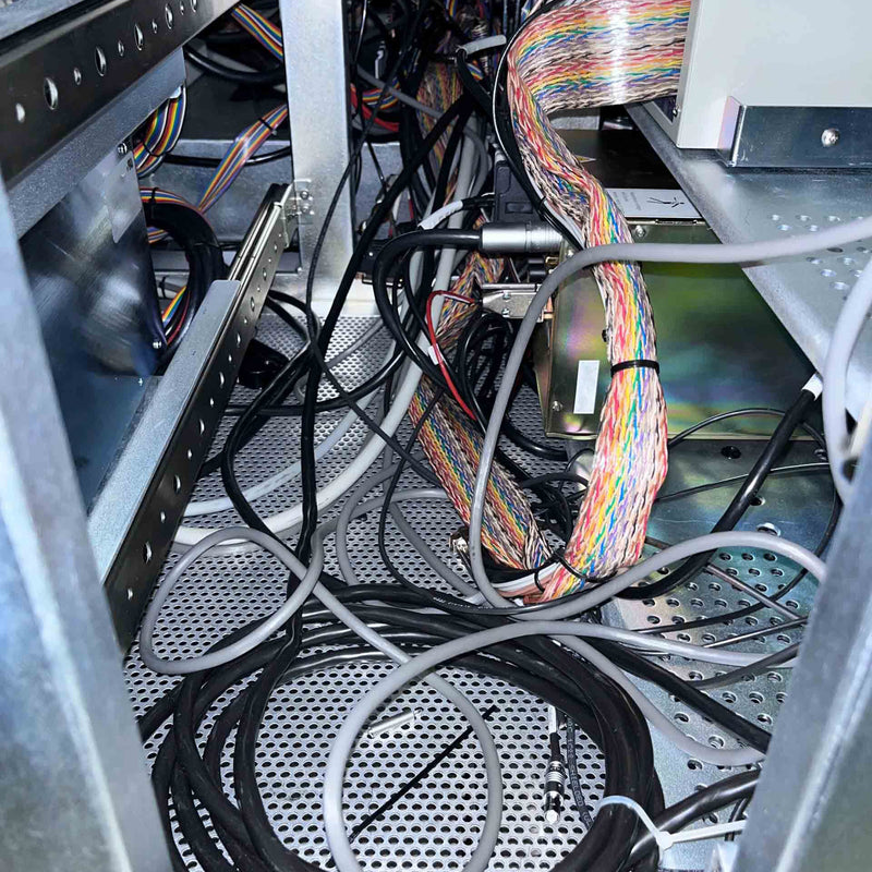 KLA 8100 XP CD-SEM (Critical Dimension Scanning Electron Microscope)