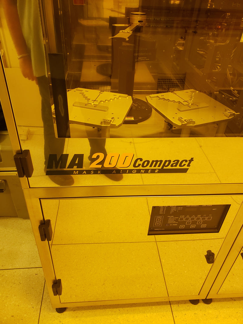 SUSS MA-200 Compact Mask Aligner