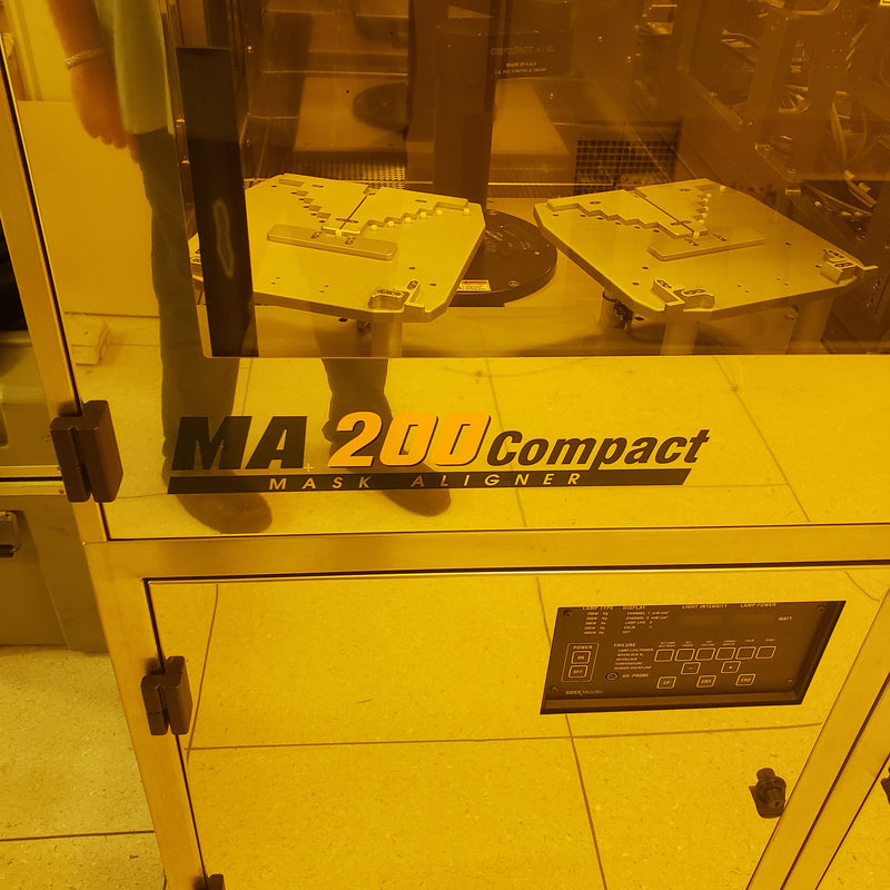 SUSS MA-200 Compact Mask Aligner