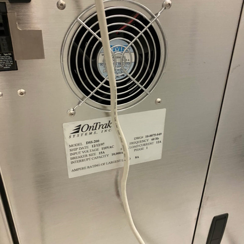 Ontrak DSS 200 Post CMP Scrubber (Chemical Mechanical Polisher)