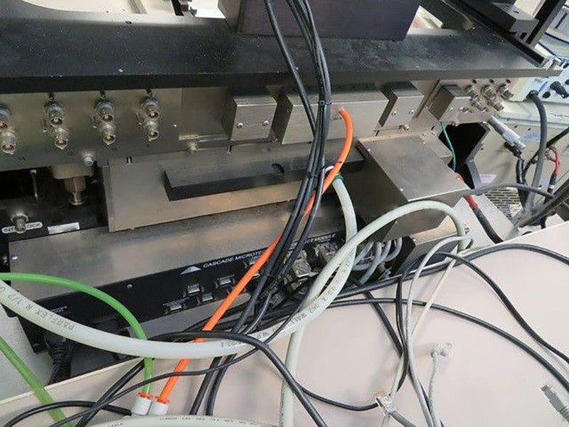 Cascade Microtech Summit 12000 Probe Station