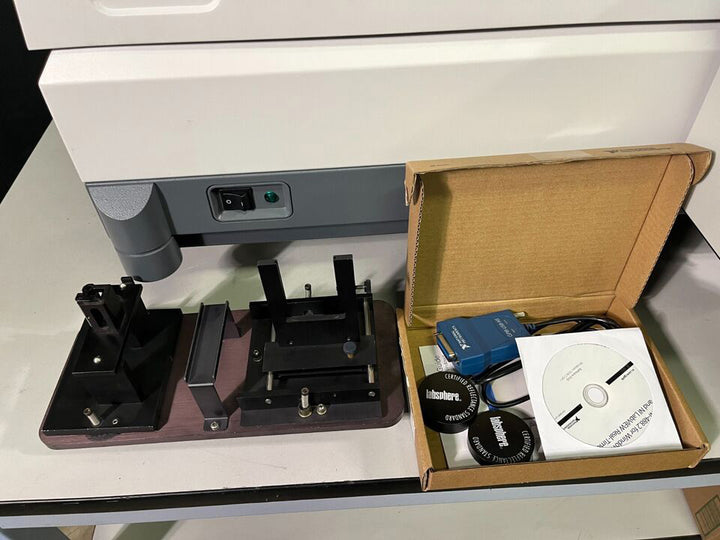 Agilent / Varian Cary 5000 UV-VIS-NIR Spectrophotometer (Ultra Violet Visible Near Infrared)