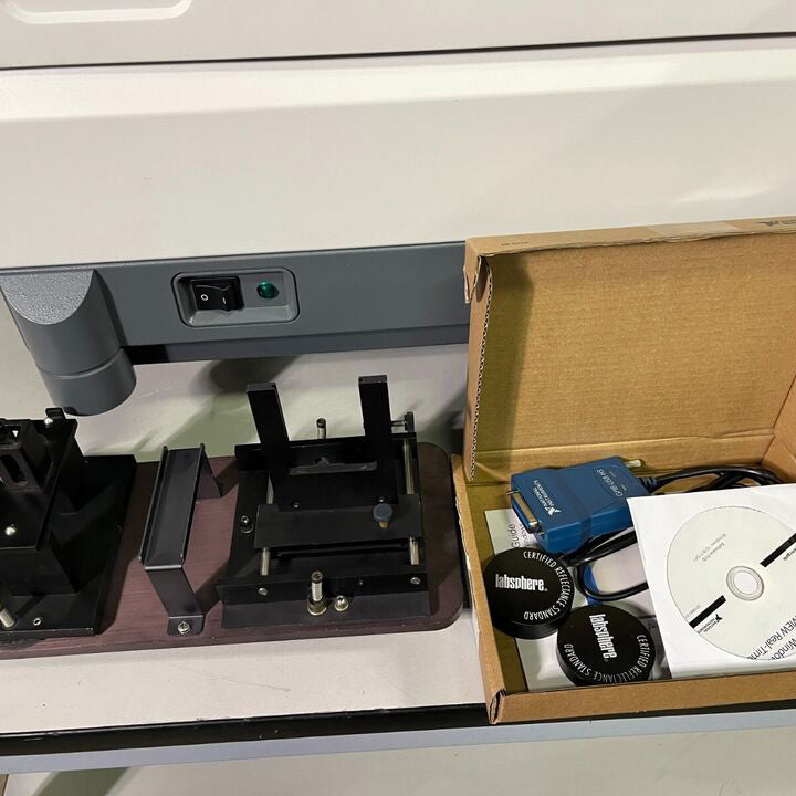 Agilent / Varian Cary 5000 UV-VIS-NIR Spectrophotometer (Ultra Violet Visible Near Infrared)