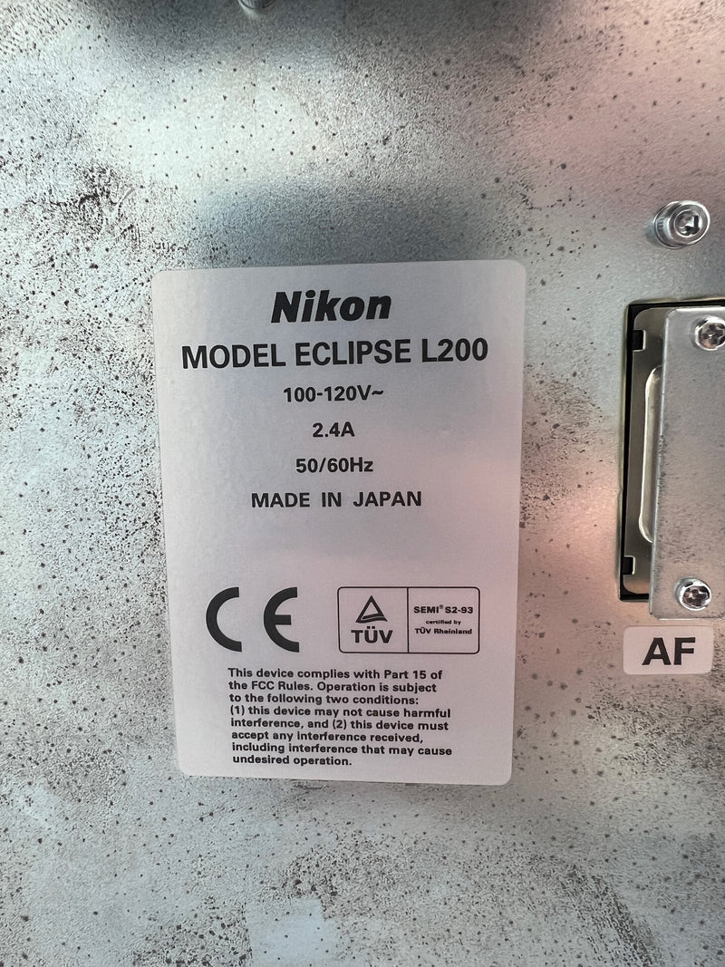 Nikon Eclipse L 200 Microscope