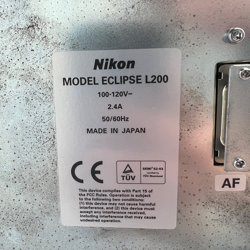 Nikon Eclipse L 200 Microscope