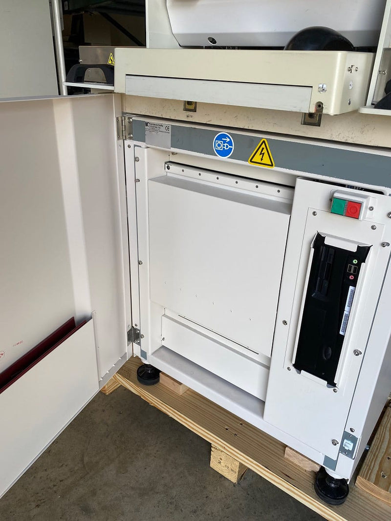 K&S Maxum Ultra Wire Bonder