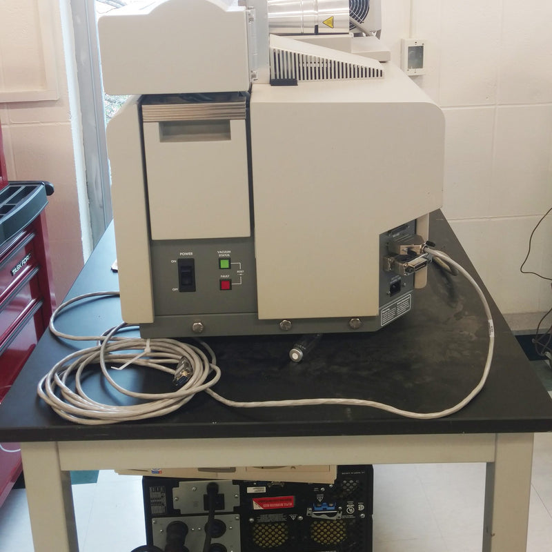 Thermo Fisher Scientific / Applied Biosystems 3000 Mass Spectrometer