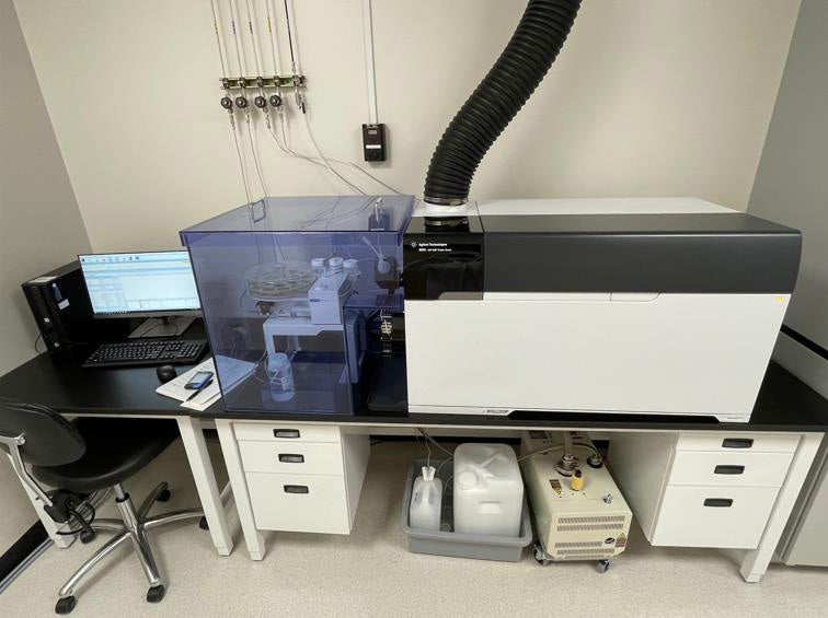 Agilent / Varian 8900 ICP-MS (Inductively Coupled Plasma - Mass Spectrometer)