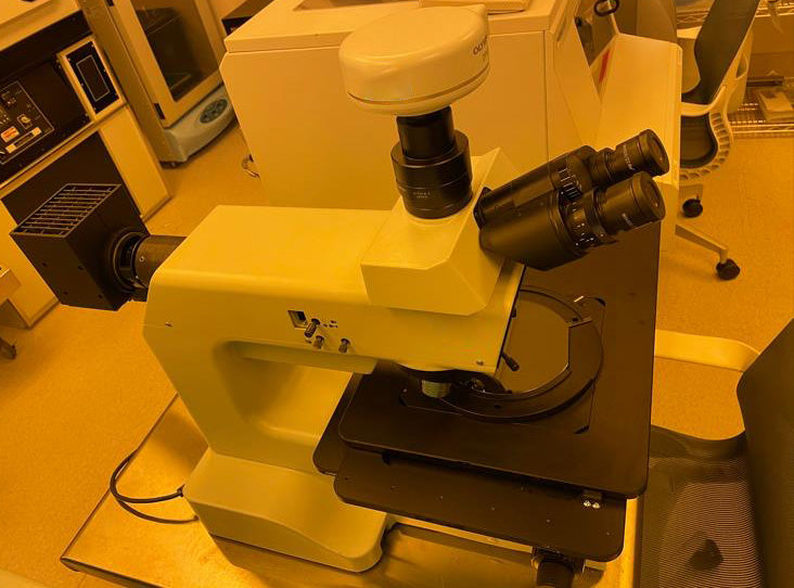 Olympus MX 50 A F Microscope