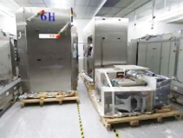 Aixtron Crius MOCVD (Metal Organic Chemical Vapor Deposition)